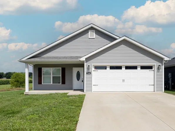 7206 Centerstone Dr, Bowling Green, KY 42101