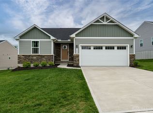 5686 Woodcreek Dr, Middletown, OH 45042