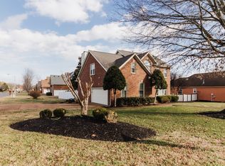 203 Savannah Rdg, Murfreesboro, TN 37127