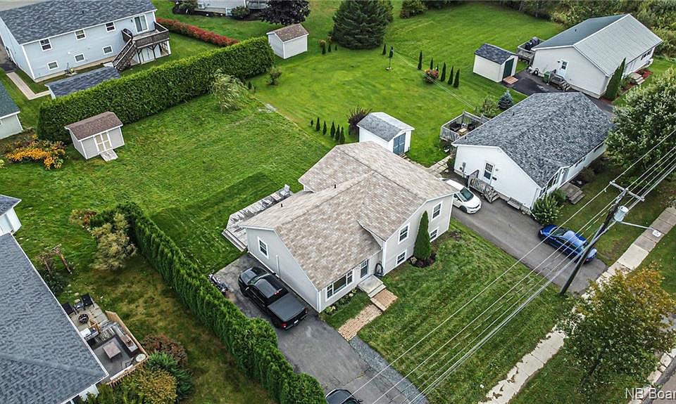 25 Goodine St, Fredericton, NB E3B 7J7 MLS NB080624 Zillow