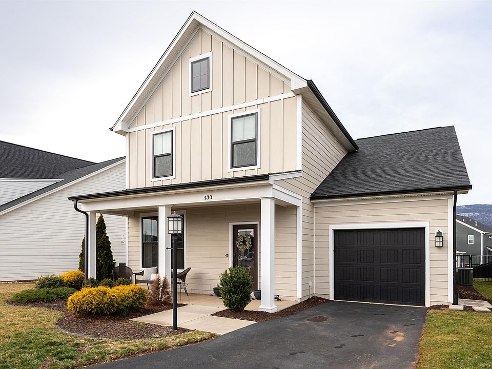 1st image of 430 Claibourne Rd