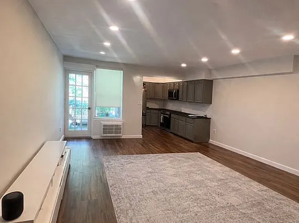 250 N Broadway #5B, Yonkers, NY 10701