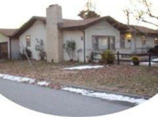 1948 E Turner St, Springfield, MO 65803