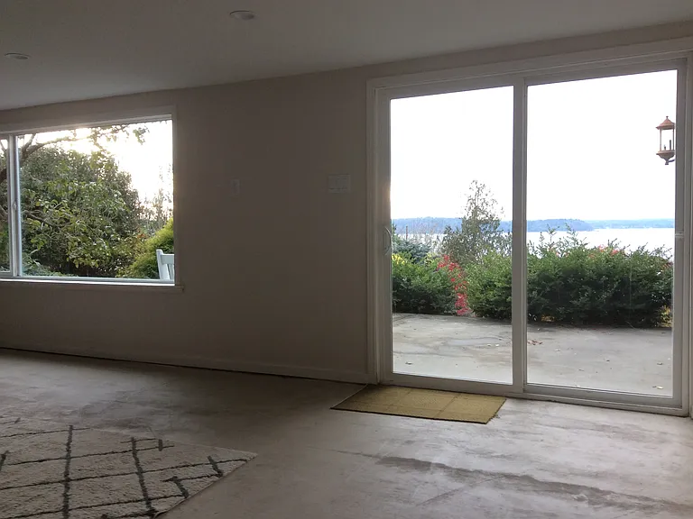 47th Ave SW — Photo 11