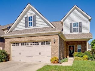 1451 Woodside Dr, Lebanon, TN 37087