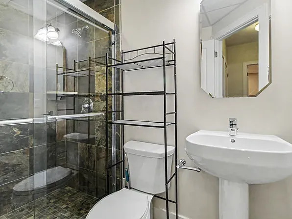 1010 Baldwin Ave — Photo 11