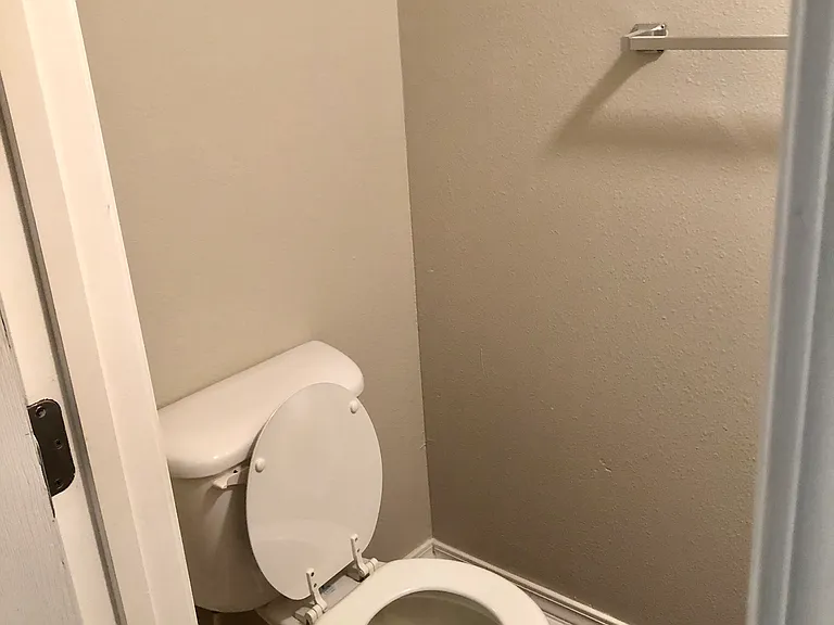14385 Whitney Dr — Photo 11