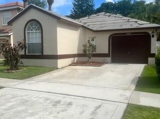 10187 Serene Meadow Dr N, Boca Raton, FL 33428
