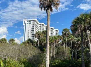 6361 Pelican Bay Blvd APT 503, Naples, FL 34108
