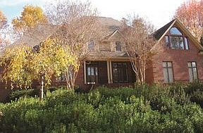 1st image of 617 Weymouth Dr