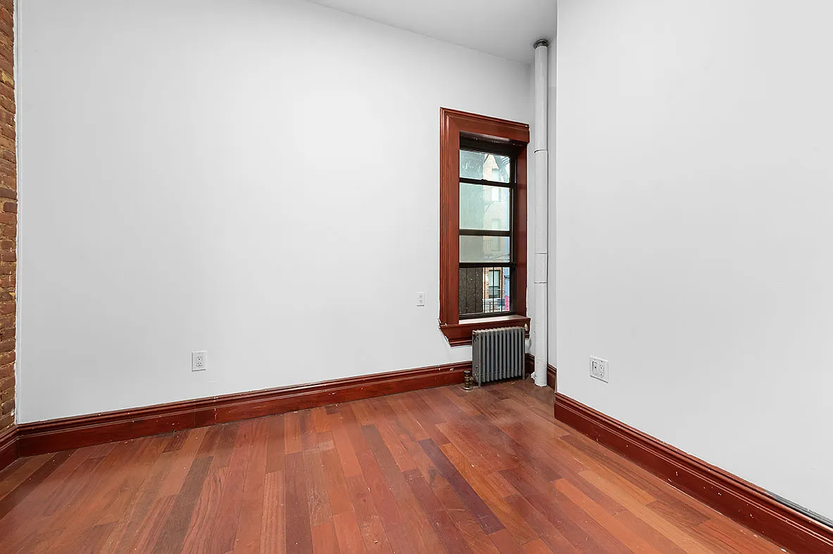 214 East 82nd Street — Photo 3