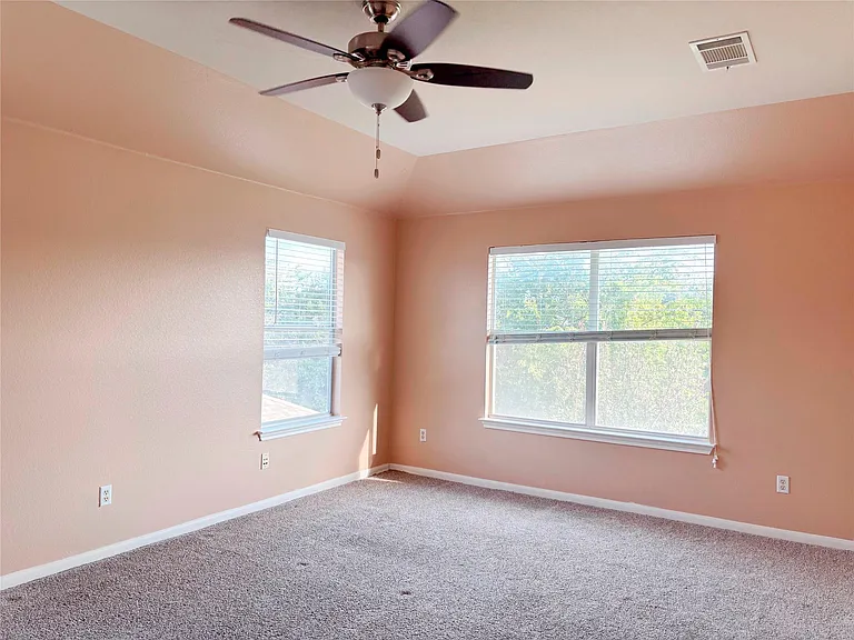 4116 Meadow Bluff Way — Photo 16