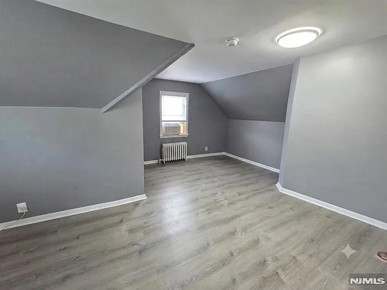 166 Carmita Ave #2 — Photo 4