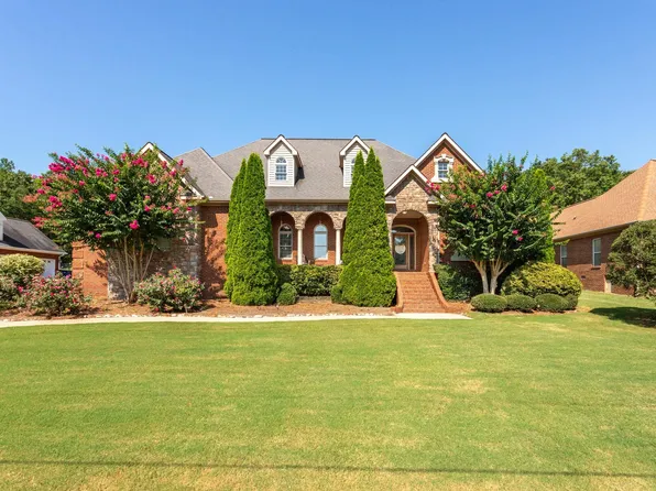 58 Buckingham Pl, Anniston, AL 36207