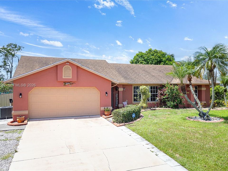 1st image of 652 SW Prado Ave