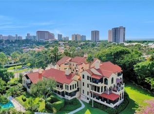 5850 Pelican Bay Blvd APT A2, Naples, FL 34108