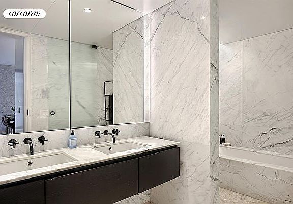 5th image of 16 W 40th St APT 19B