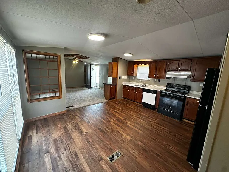 Magnolia Ridge — Photo 33