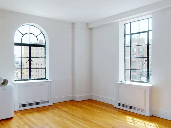 1 Christopher Street image 8 of 22