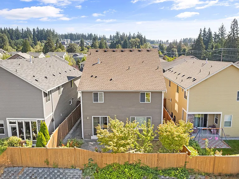 22718 36th Dr SE — Photo 35
