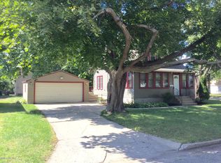 813 Clausen Ave, Albert Lea, MN 56007