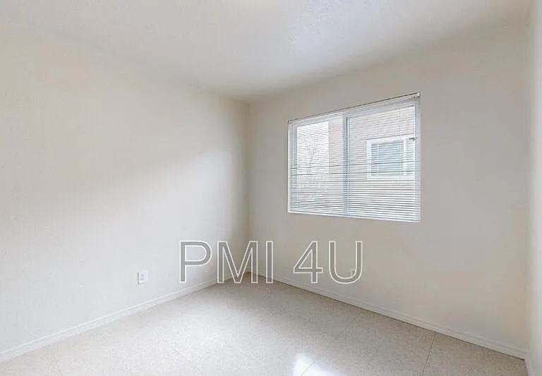 233 Tennessee St NE #D — Photo 18