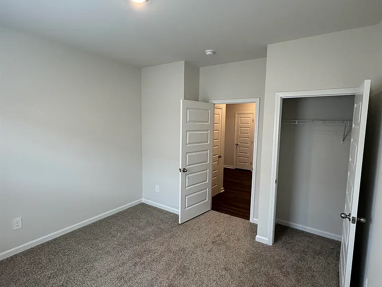 115 Betty Williams Dr — Photo 17