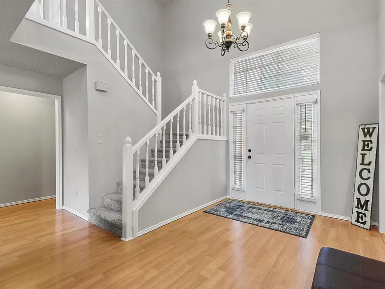 4518 Wescott Dr — Photo 7