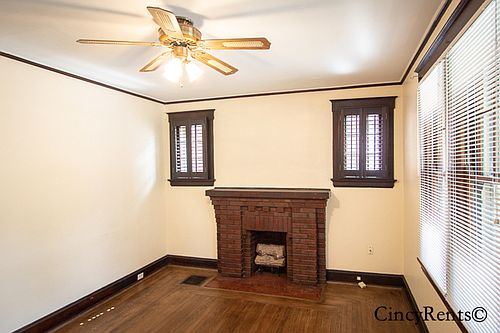 3rd image of 4000 Ballard Ave #2