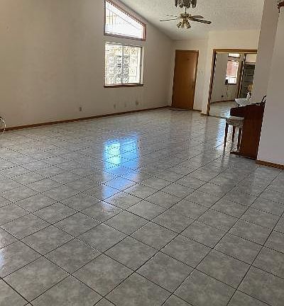 3rd image of 101 Anita Cir N