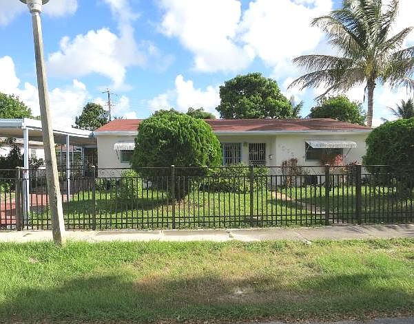 1st image of 1075 NW 129th St