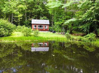 413 E Deering Rd, Deering, NH 03244