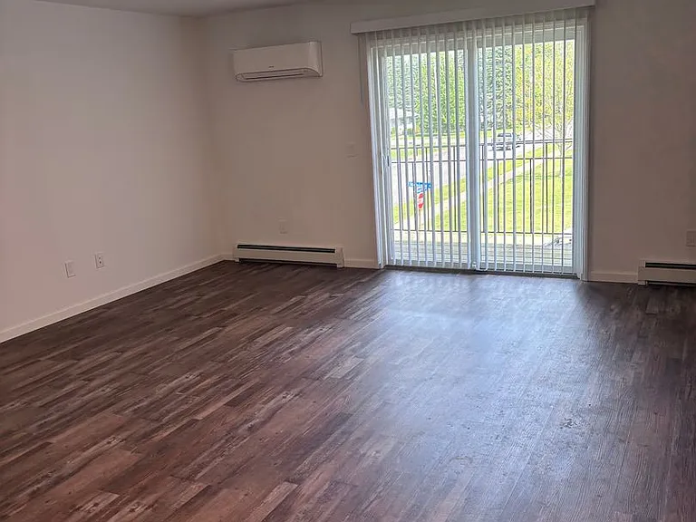 1214 Mosinee Ave — Photo 4