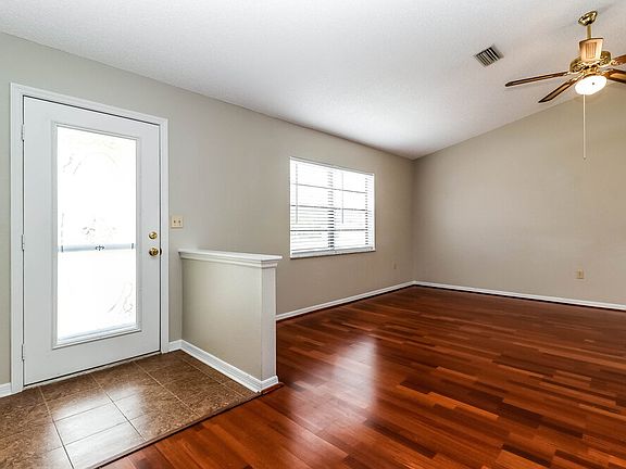 2nd image of 11479 Cavern Rd