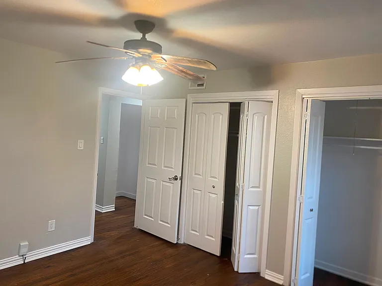 10809 Ruth Ann Dr — Photo 17