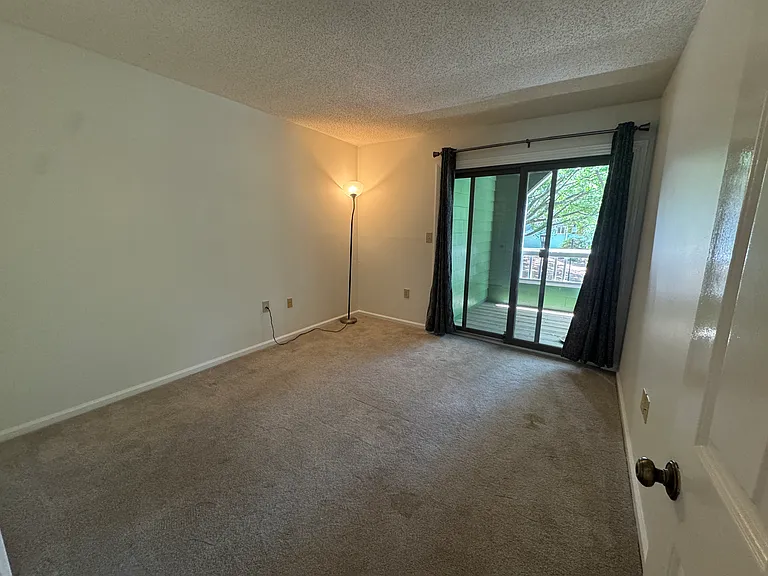 BR2 / Office - Balcony access, park view