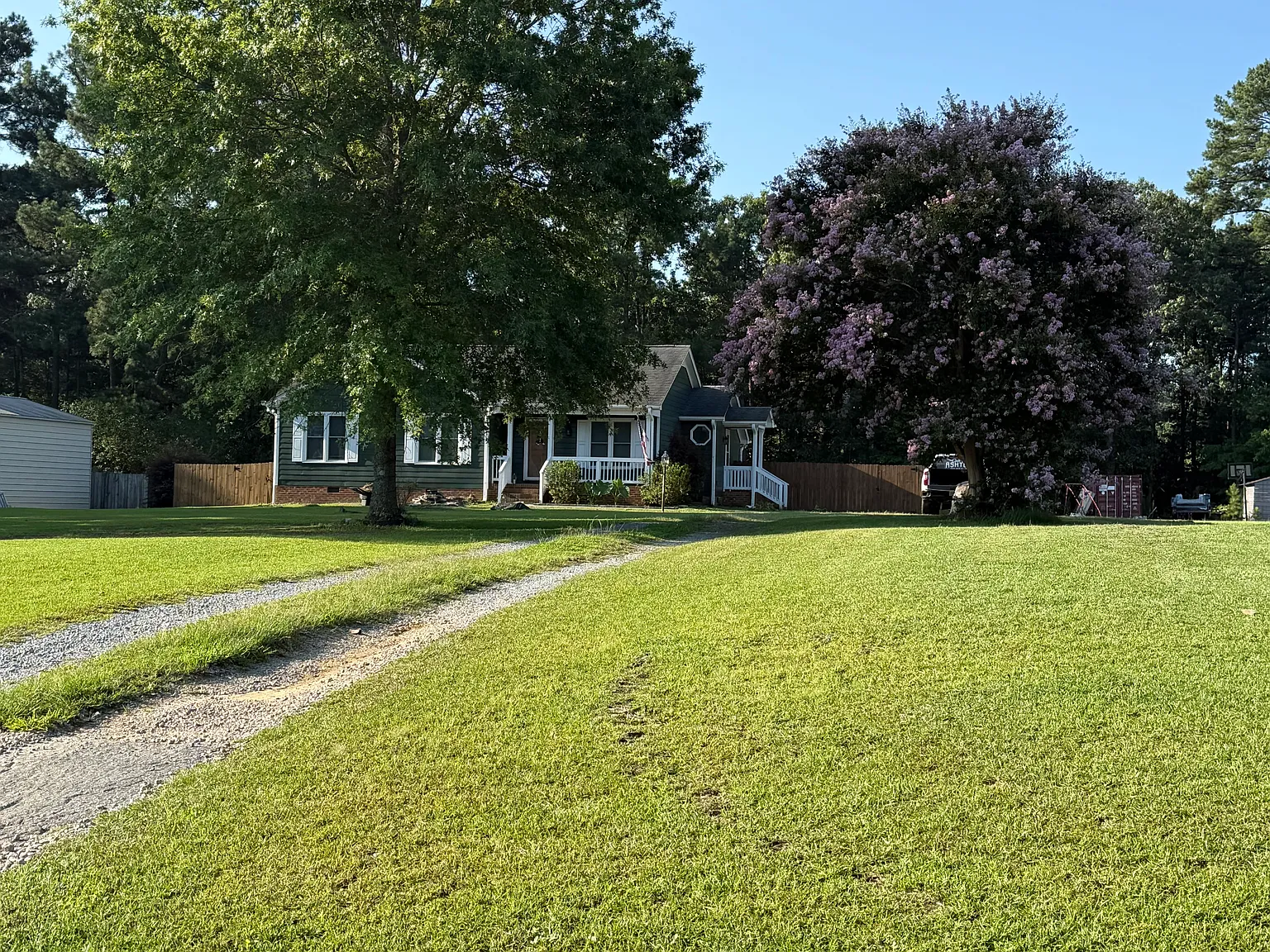 3 bed, 1221 sqft, $1,800 — Photo 1