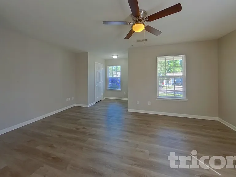 1152 Rabon Pond Dr — Photo 2