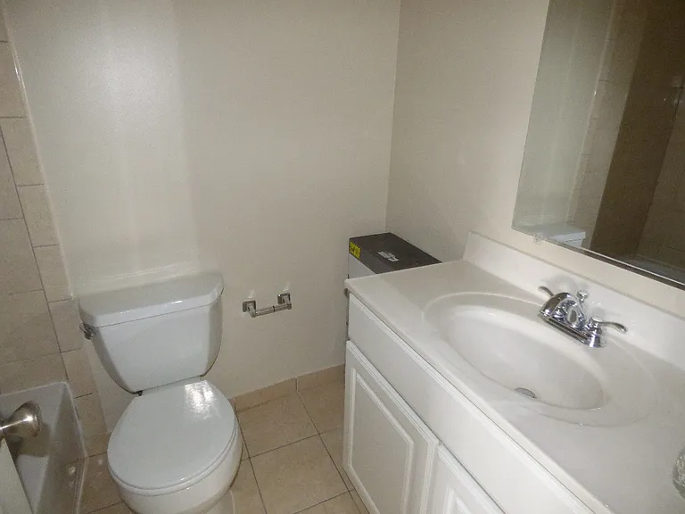 6300 Hil Mar Dr — Photo 9