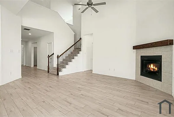 4 bed, 3278 sqft, $3,000 — Photo 1