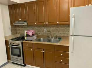 34-34 10th St #1F, Astoria, NY 11106