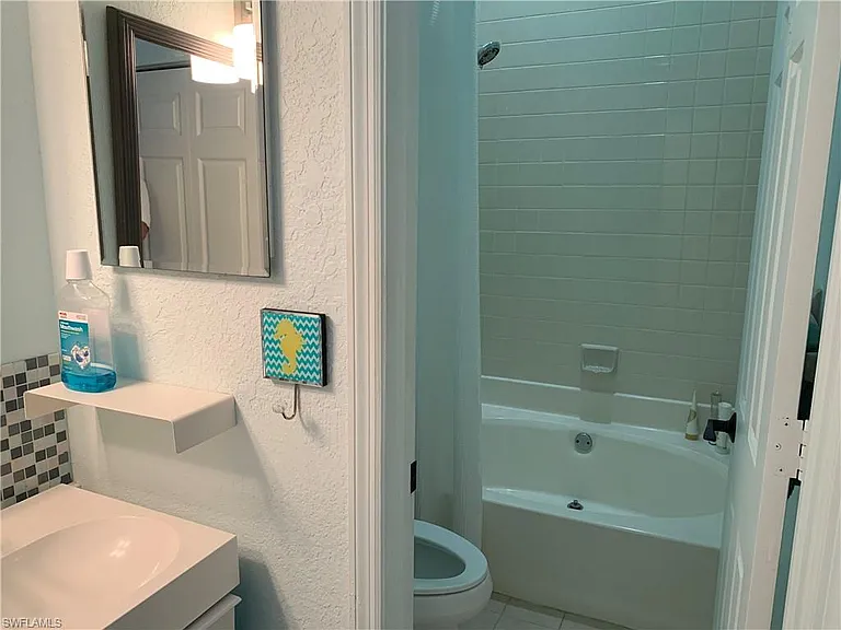 65 Emerald Woods Dr #E8 — Photo 16