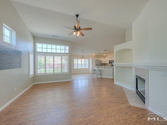 3rd image of 7321 Sansol Dr