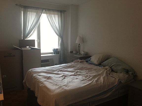 2nd image of 95 Worth St APT 8D