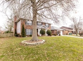 1022 Ramblewood Dr, O Fallon, IL 62269