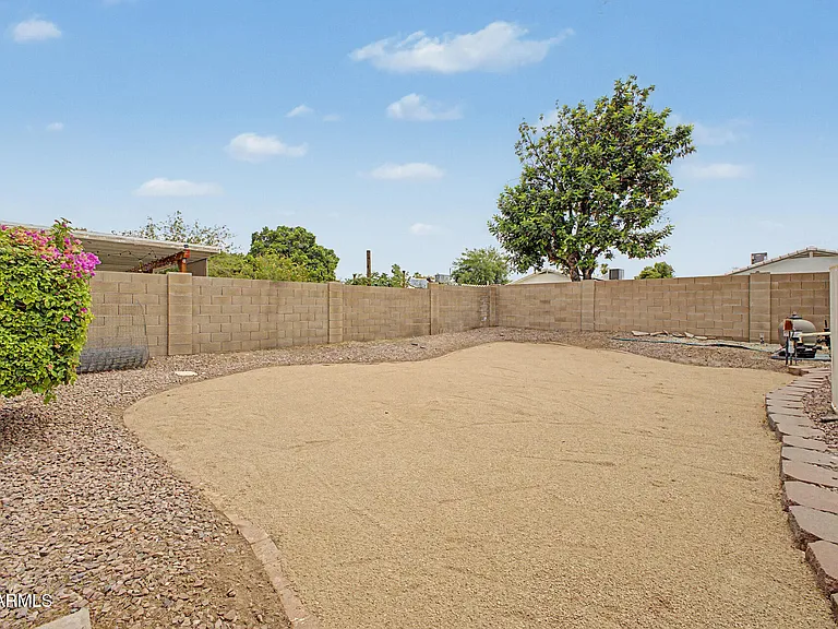 19003 N 12th Dr — Photo 30