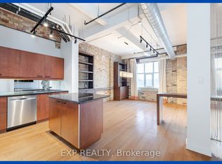 955 Queen St W #513, Toronto, ON M6J3X5