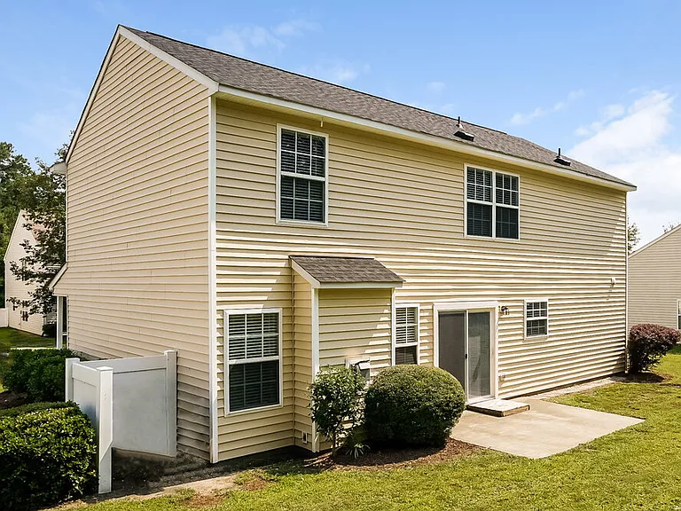 3928 Tyler Bluff Ln — Photo 17