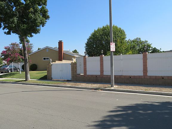 2nd image of 4140 E Alderdale Ave