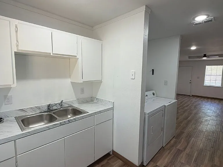 2714 W Mile 17 1/2 Rd #18 — Photo 6